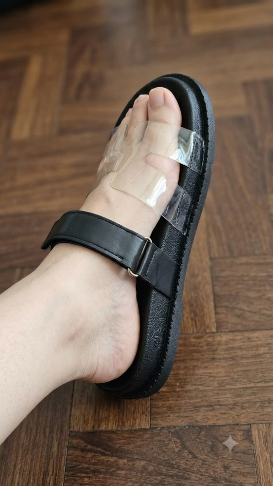 Sandales à plateforme noires avec bride transparente – Style "H"